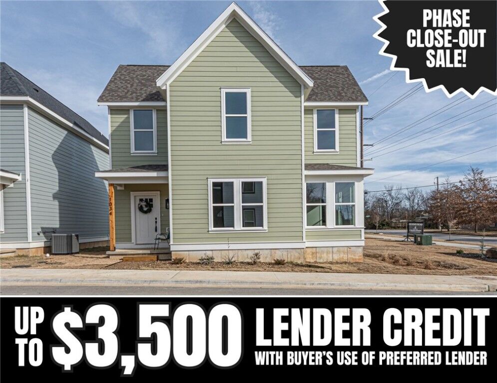Property Photo:  1034 S Laramie Heights  AR 72704 