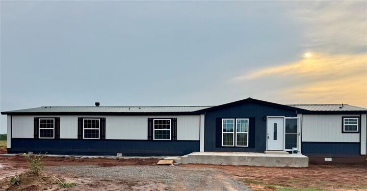 1411 County Road  Chickasha OK 73018 photo