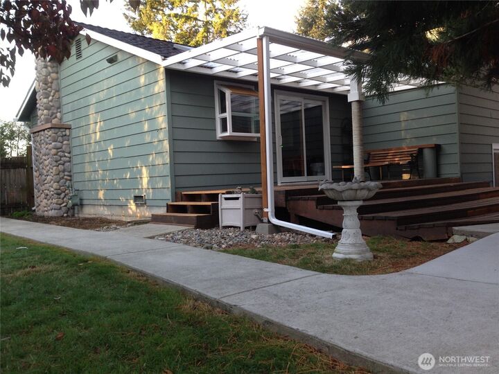 Property Photo:  12322 NE 134th Street  WA 98034 