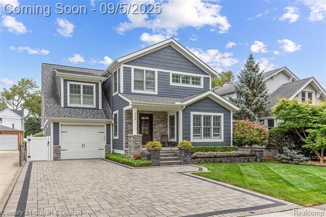 Property Photo: 324 N Harvey Street MI 48170