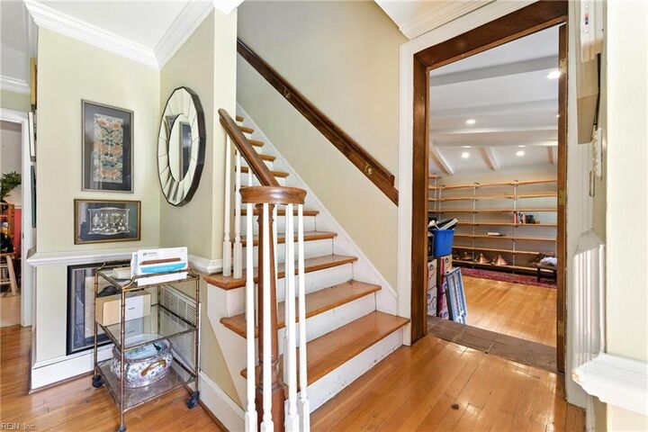 Property Photo: 105 Thomas Nelson Ln VA 23185