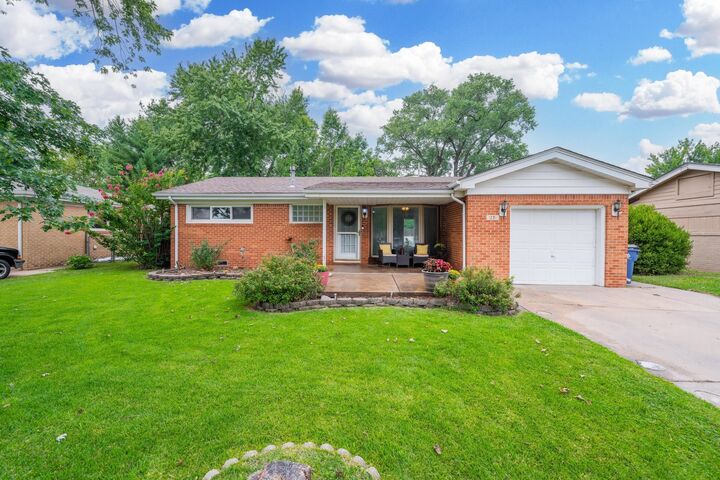Photo de la propriété:  1251 N Baltimore Ave  KS 67037 