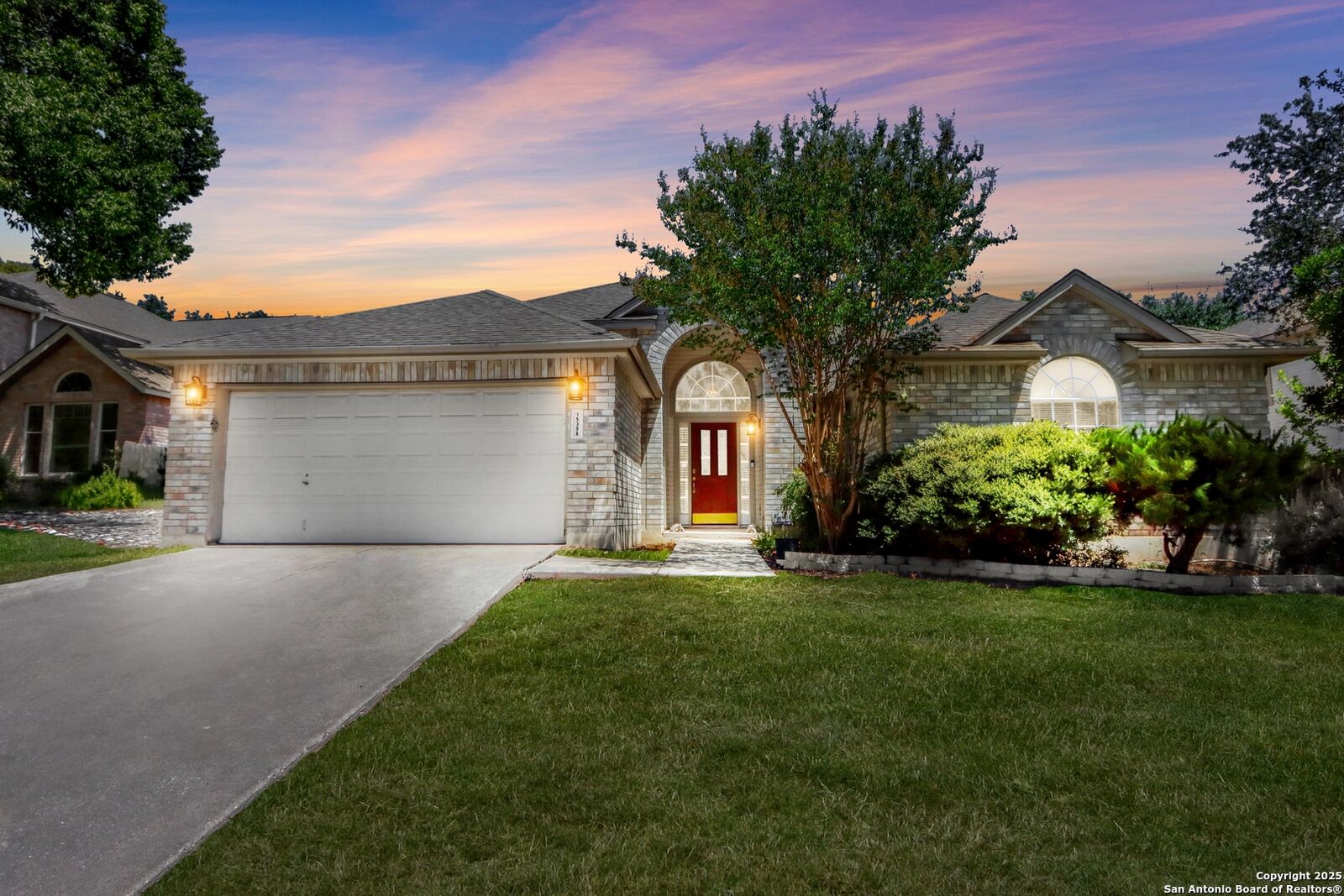 Property Photo: 15306 Spring Falls TX 78247