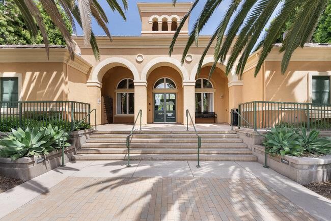 Property Photo:  1390 Saddle Rack Street 234  CA 95126 