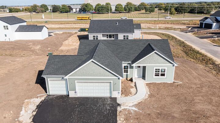 Property Photo: 1833 East Kyle Circle WI 53511