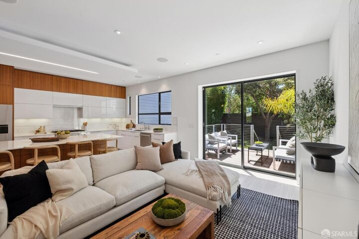 315 30th Street  San Francisco CA 94131 photo