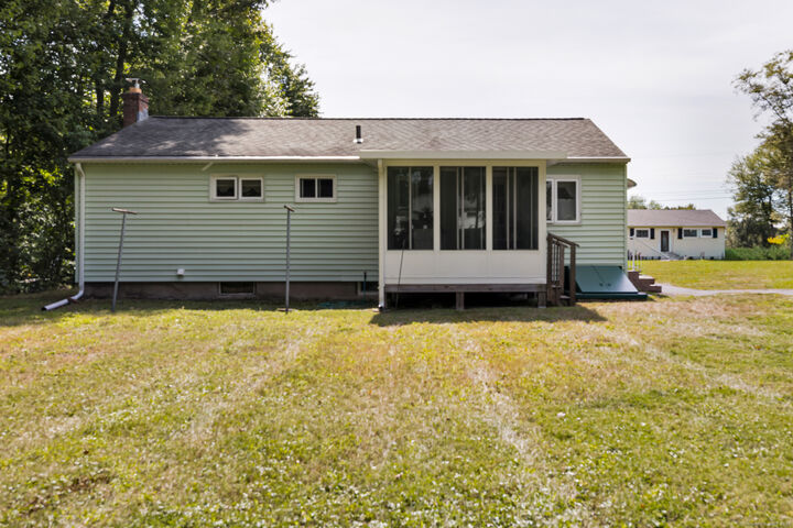 Property Photo: 122 Janet Drive CT 06118