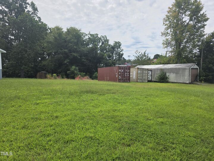 Property Photo:  608 Poplar Street  NC 27253 