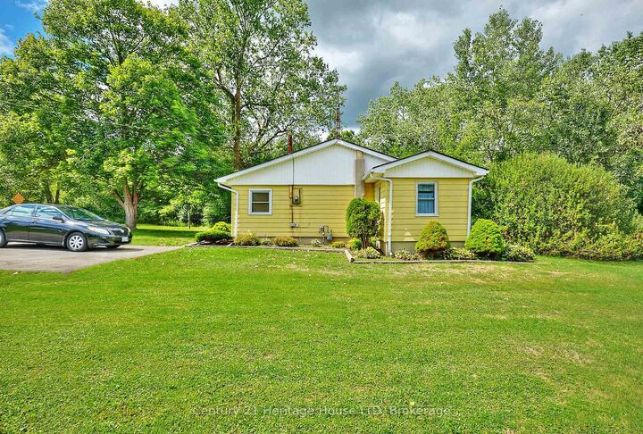 Property Photo:  690 Bridge Street  ON L2A 5M4