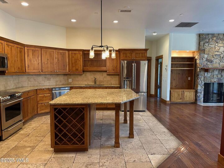 Property Photo: 295 Main R-204 CO 81632