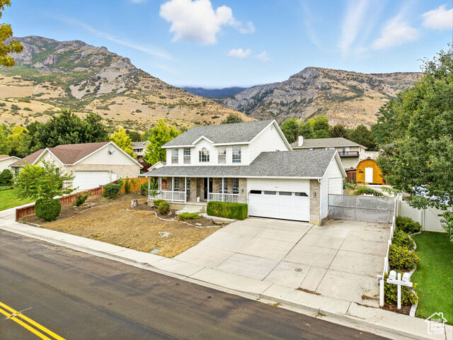 Property Photo:  896 N 900 E  UT 84062 