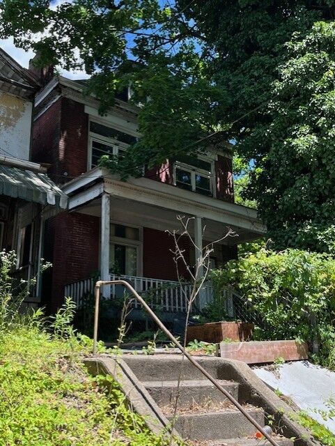 Property Photo: 1119 Franklin Avenue PA 15221