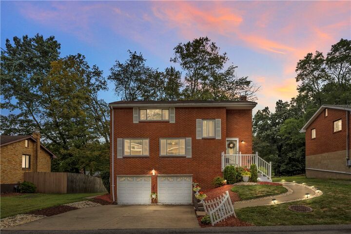 111 Yosemite Dr  Penn Hills PA 15235 photo