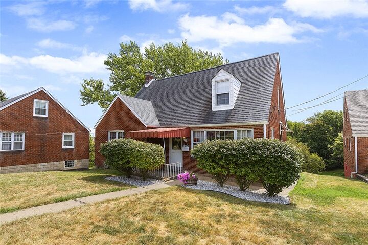 Property Photo:  840 Agnew Rd  PA 15227 