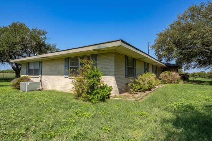 Property Photo:  101 County Road 291 Road  TX 76537 