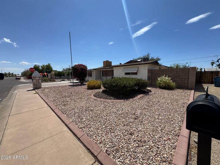 Property Photo:  1284 S Lawther Drive  AZ 85120 