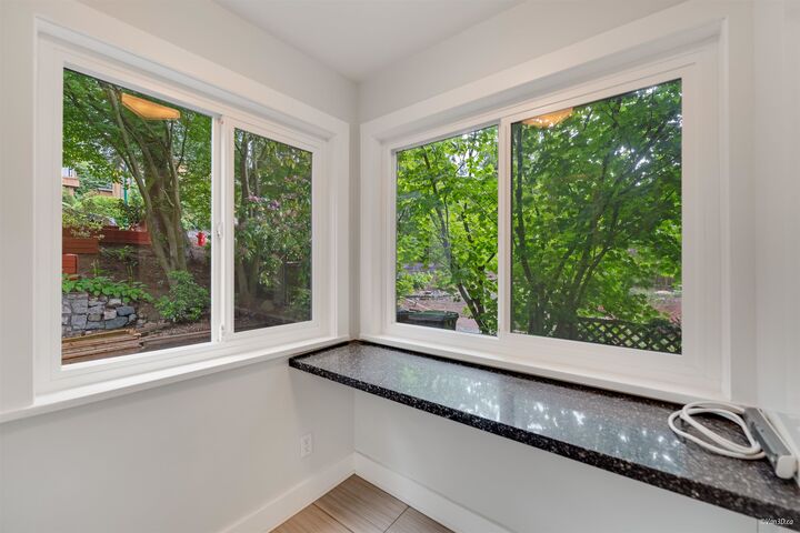Property Photo:  271 Montroyal Boulevard  BC V7N 4E4 