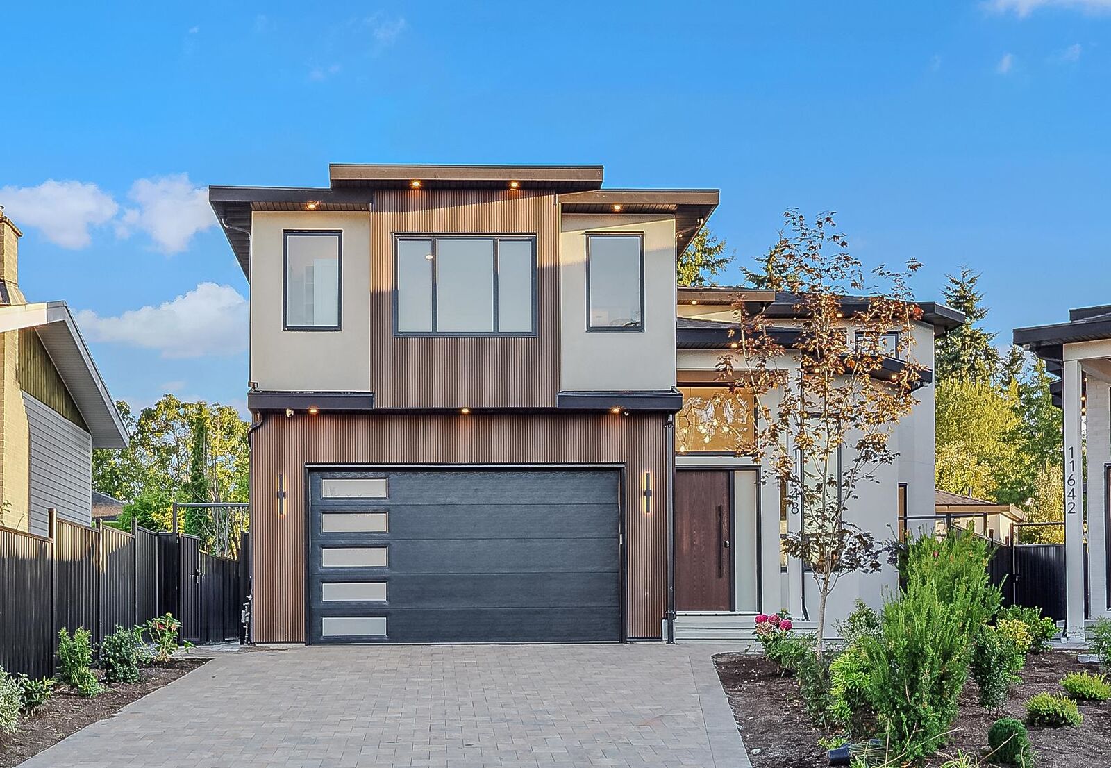 Property Photo:  11648 94A Avenue  BC V4C 3S3 
