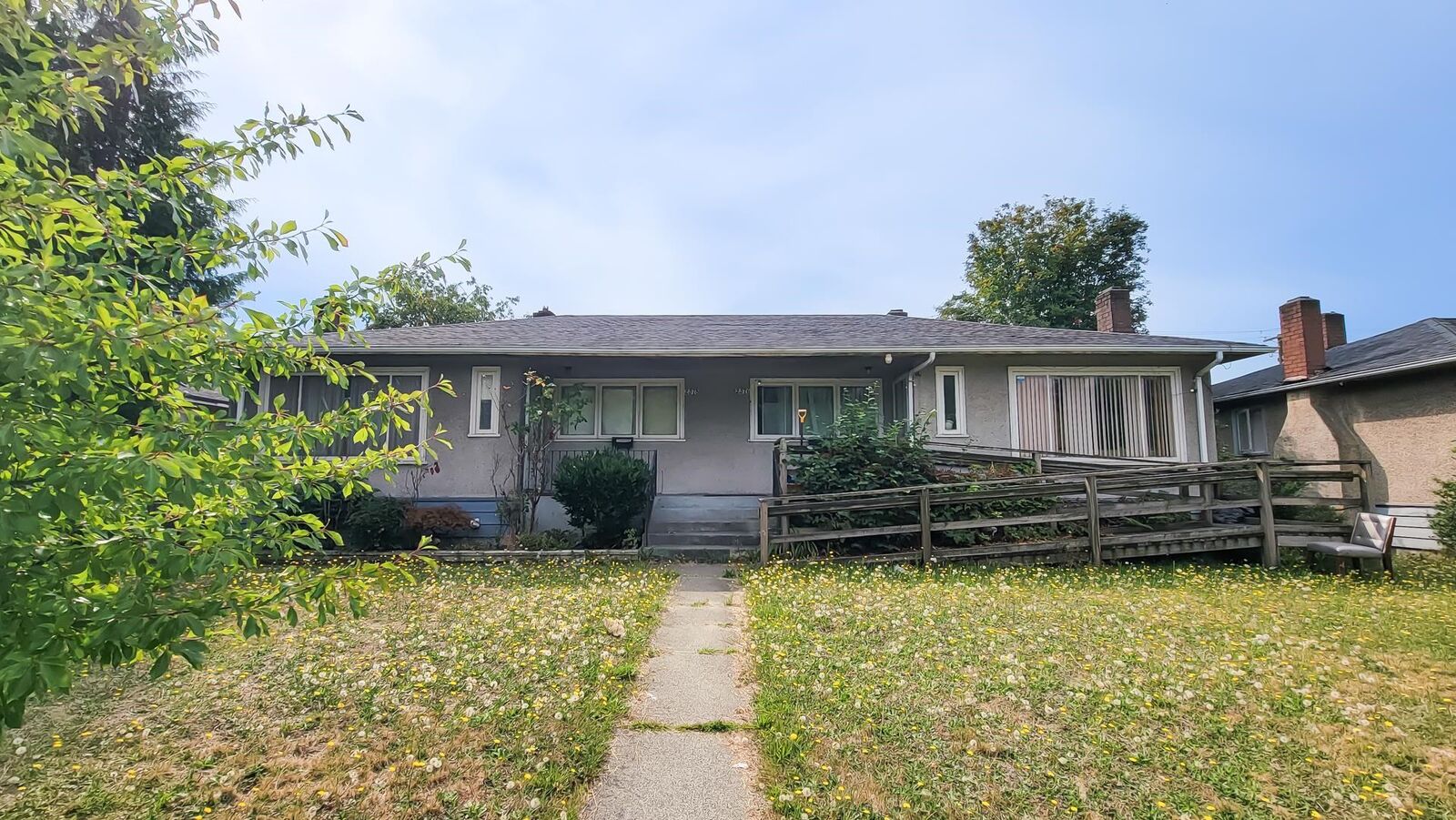 Property Photo:  2576 S Grandview Highway  BC V5M 2C8 