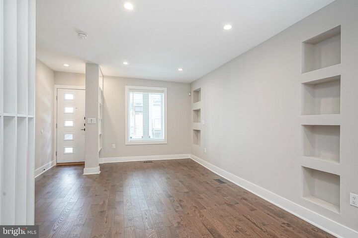 Property Photo: 1435 S Ringgold Street PA 19146