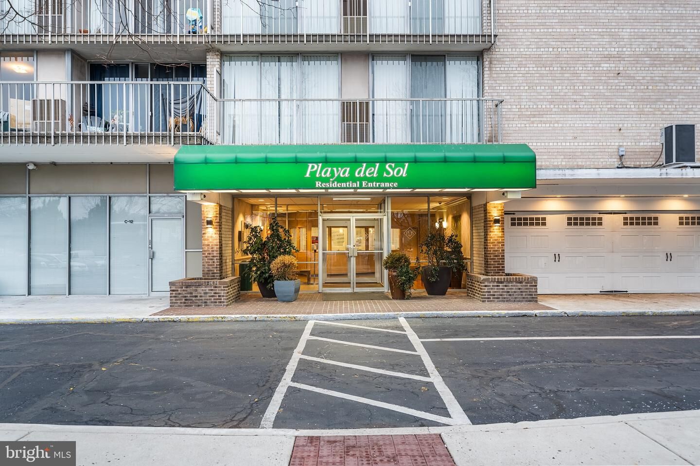 Property Photo:  529 Playa Del Sol  NJ 08002
