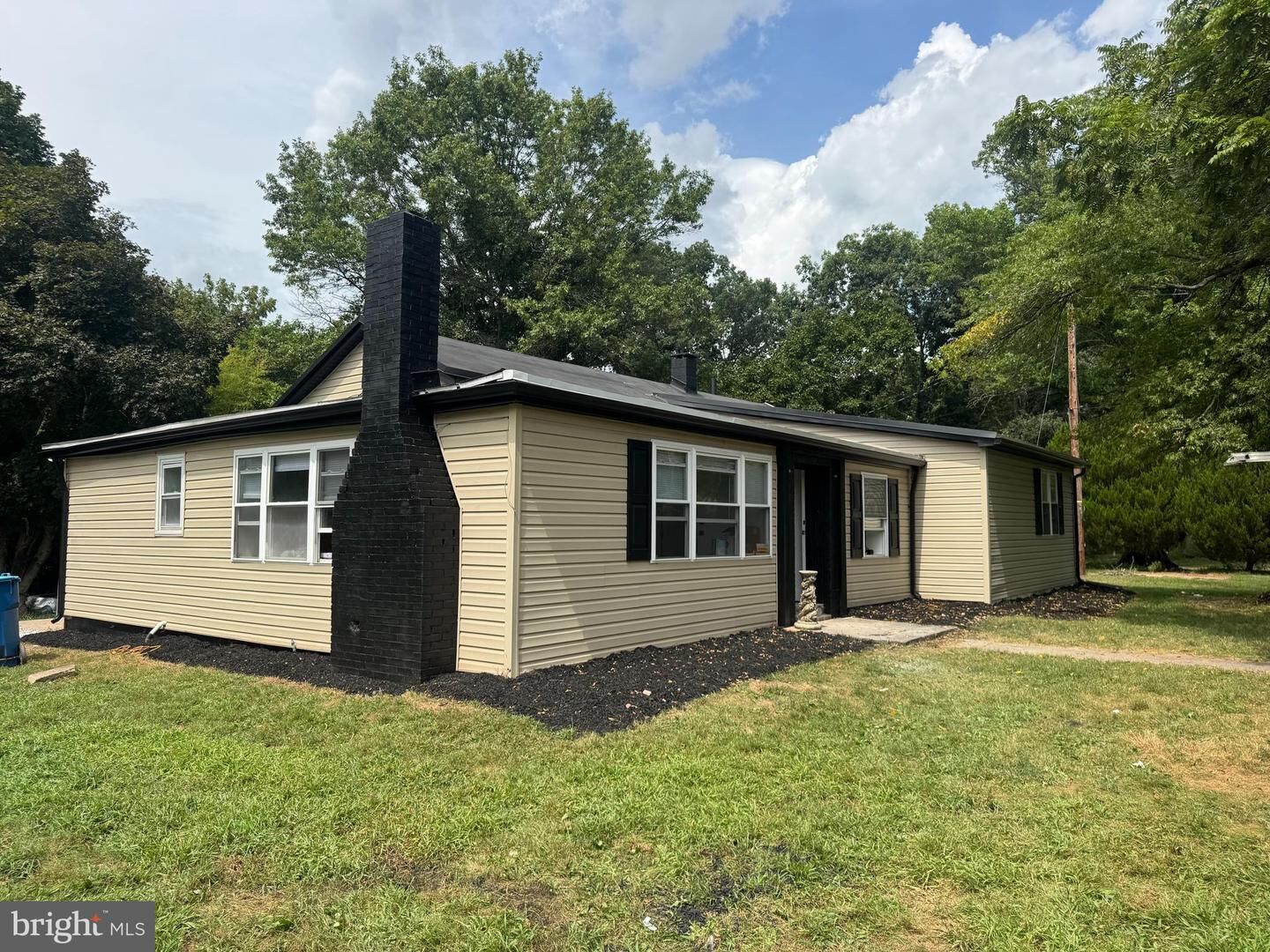 Property Photo: 880 Conewago Creek Road PA 17345