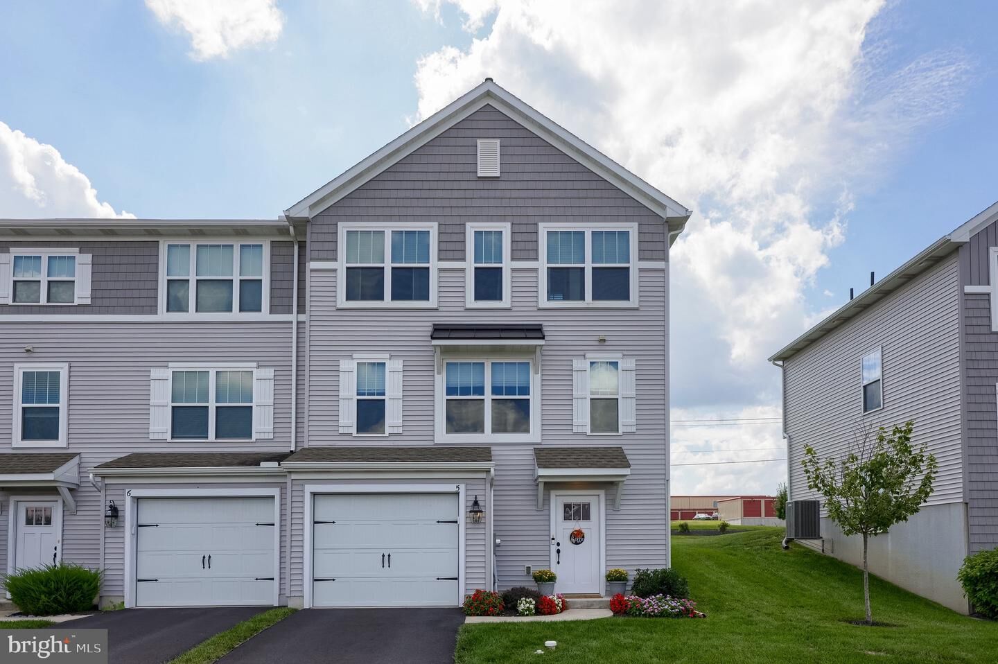 Property Photo: 5 Southside Drive PA 17584