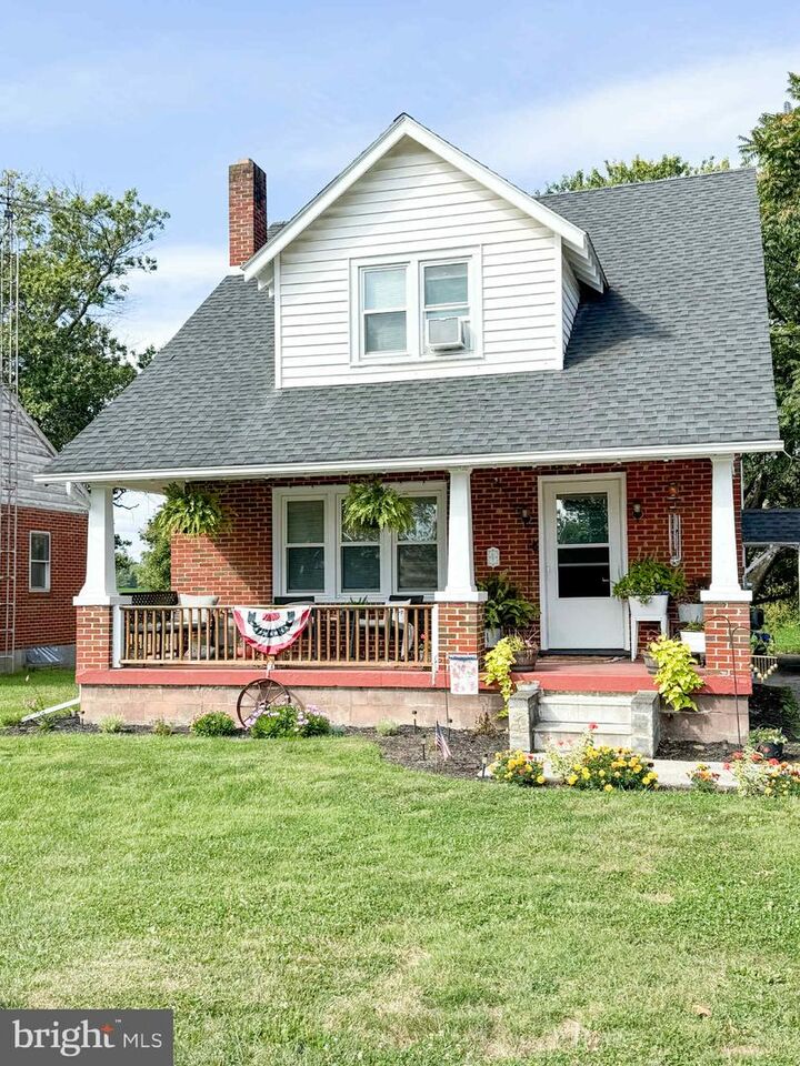 Property Photo:  11953 Mercersburg Road  PA 17225 