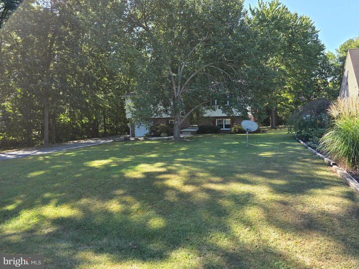 Property Photo: 279 Longstreet Drive PA 17325