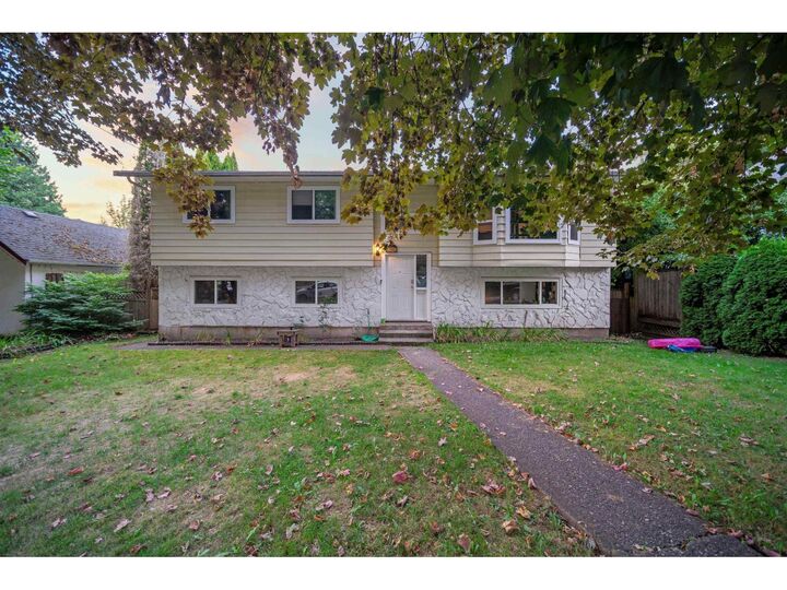 Property Photo:  33943 Pine  BC V2S 2P4 