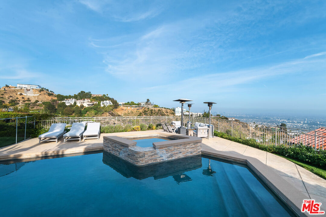 Property Photo: 9329 Nightingale Dr CA 90069