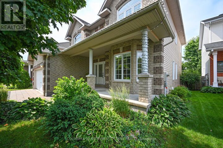 Property Photo:  105 Sirocco Crescent  ON K2S 2C9 