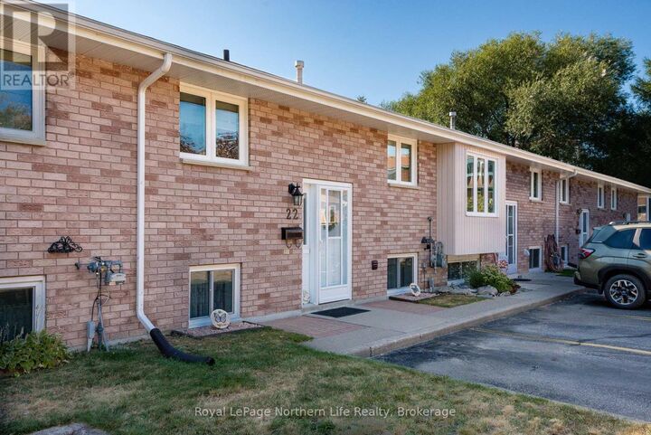 Property Photo: 624 Lakeshore Drive 22 ON P1A 2E8
