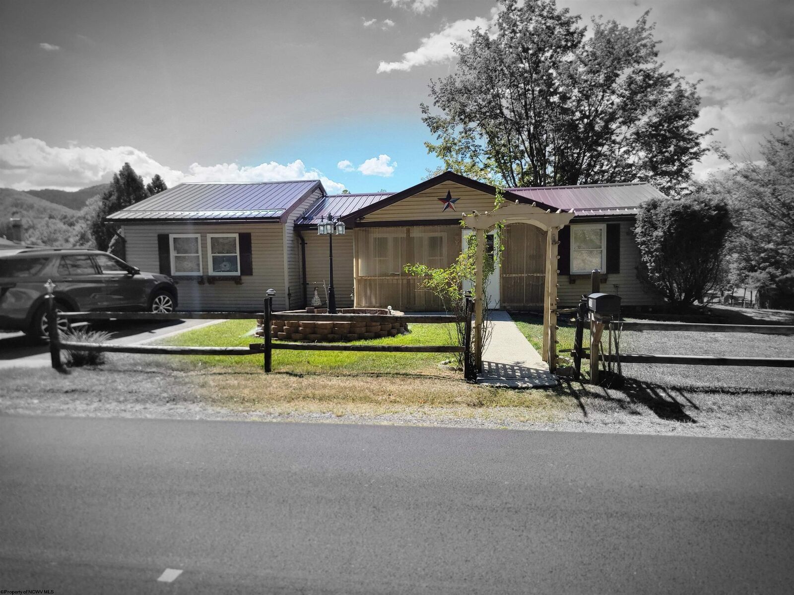 Property Photo: 710 Scotts Lake Road WV 26253
