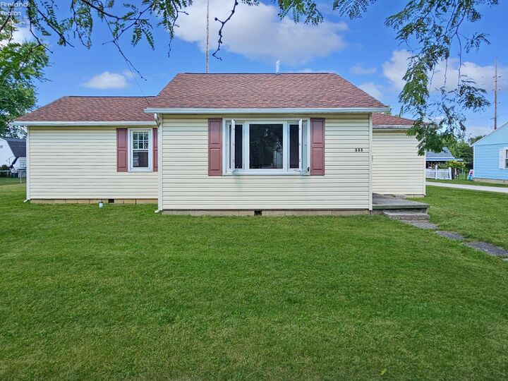 Property Photo:  535 Duane St  OH 43410 