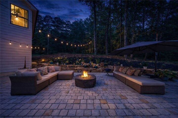 Property Photo:  3201 Teton Drive SE  GA 30339 