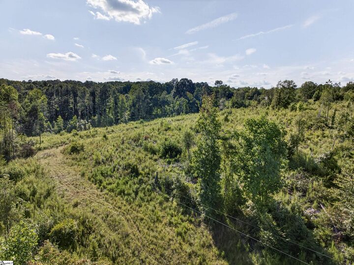 Property Photo:  550 Harris Road  SC 29323 