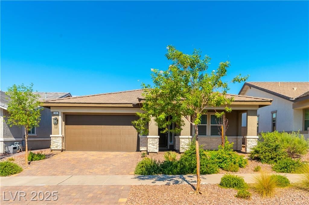 Property Photo: 343 Silva Place NV 89011