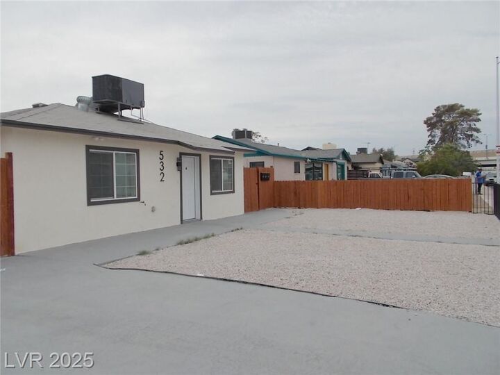 Property Photo:  532 North 9th Street B  NV 89101 
