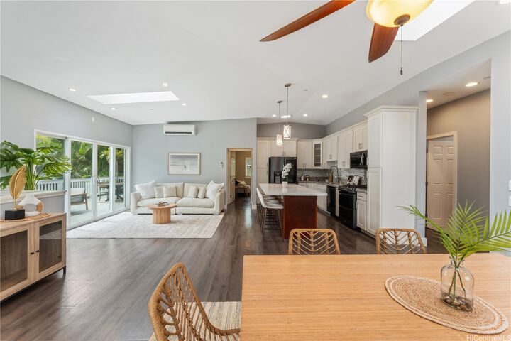 47-419 Ahuimanu Place  Kaneohe HI 96744 photo