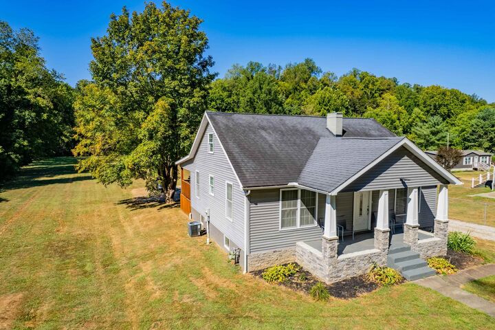 Property Photo: 2088 State Route 243 OH 45638