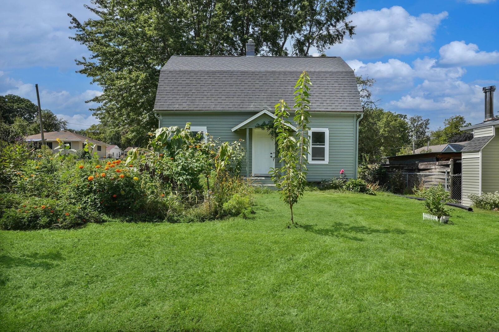 Property Photo: 2727 Cedar Heights Drive IA 50613