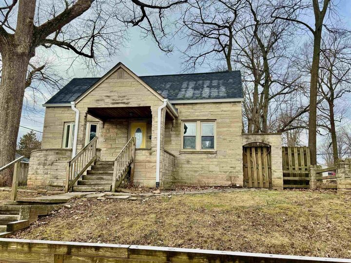 1105 N Woodburn Avenue 1  Bloomington IN 47404 photo