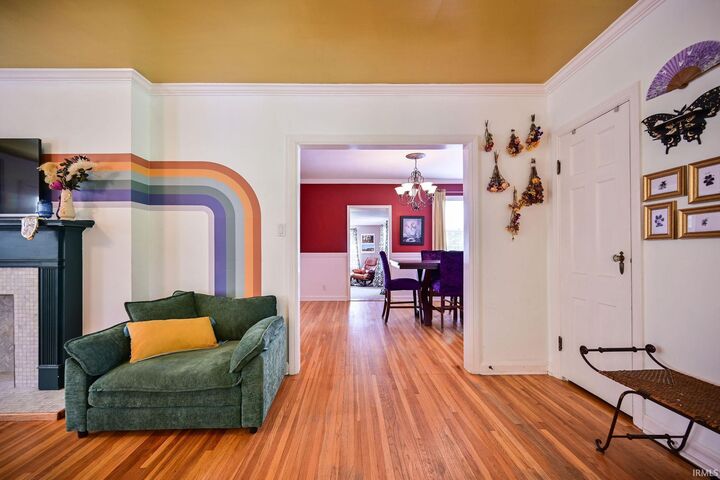 Property Photo: 6509 Newburgh Road IN 47715