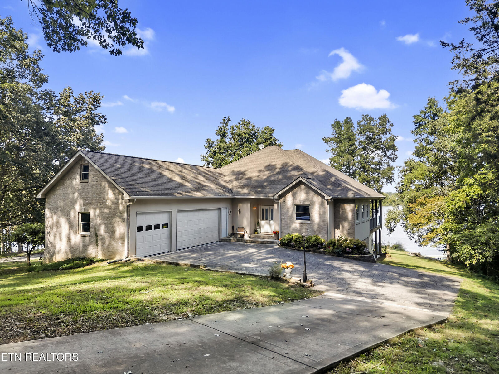 Property Photo: 261 Morning Cove Rd TN 37763