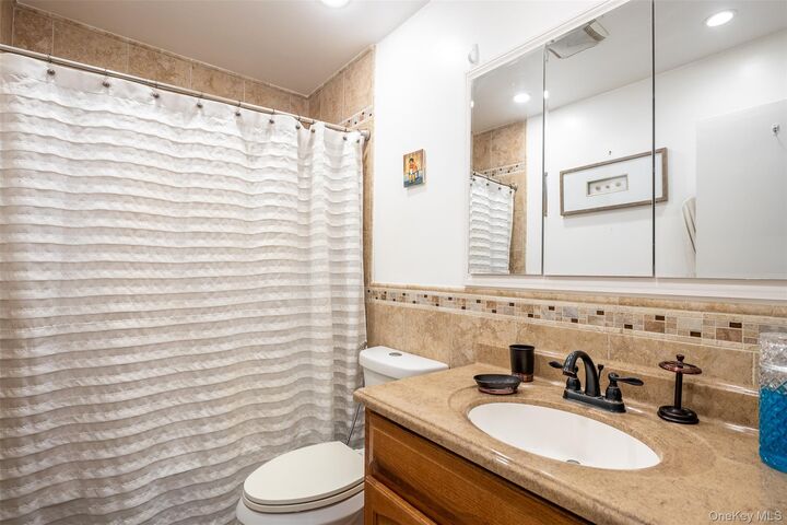 Property Photo:  33 Wilson Street  NY 11776 