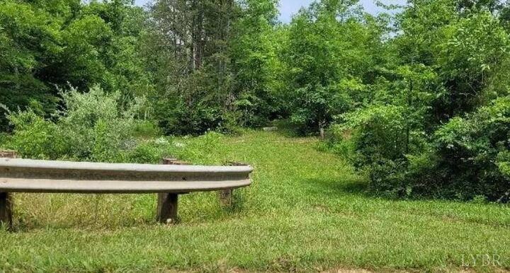 Property Photo: 0 Bear Creek VA 24588