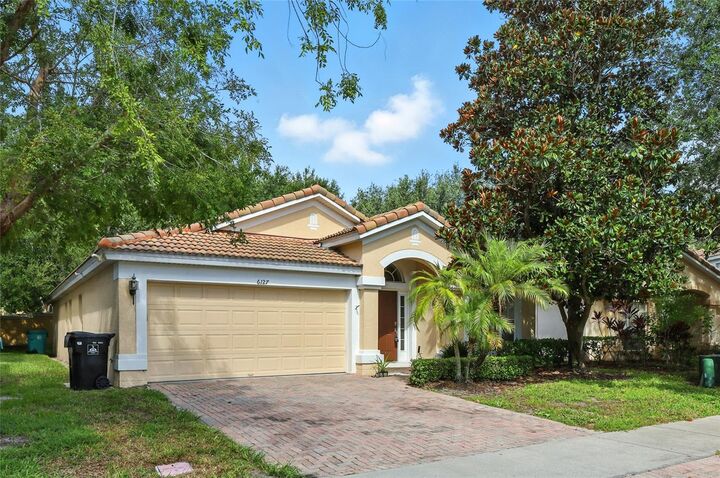Property Photo: 6127 Froggatt Street FL 32835