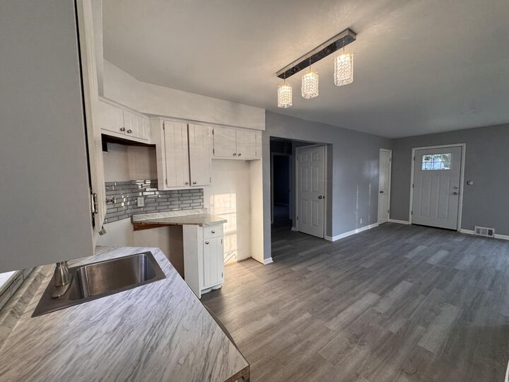 Property Photo: 2336 W Lawn Ave WI 53209