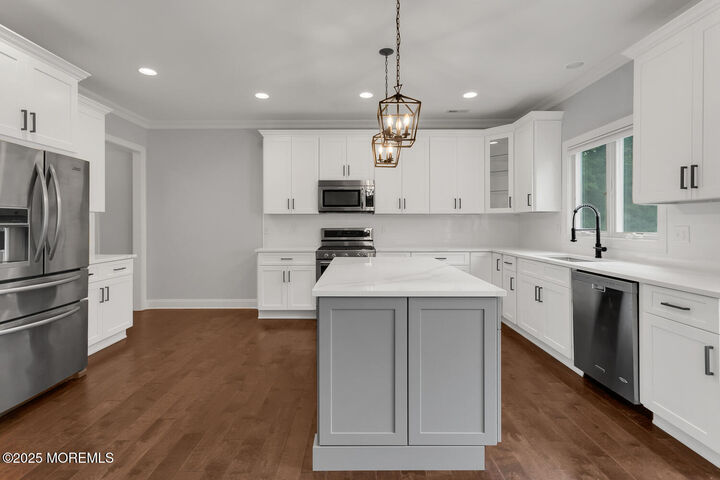 Property Photo: 3 Iroquois Court NJ 07722